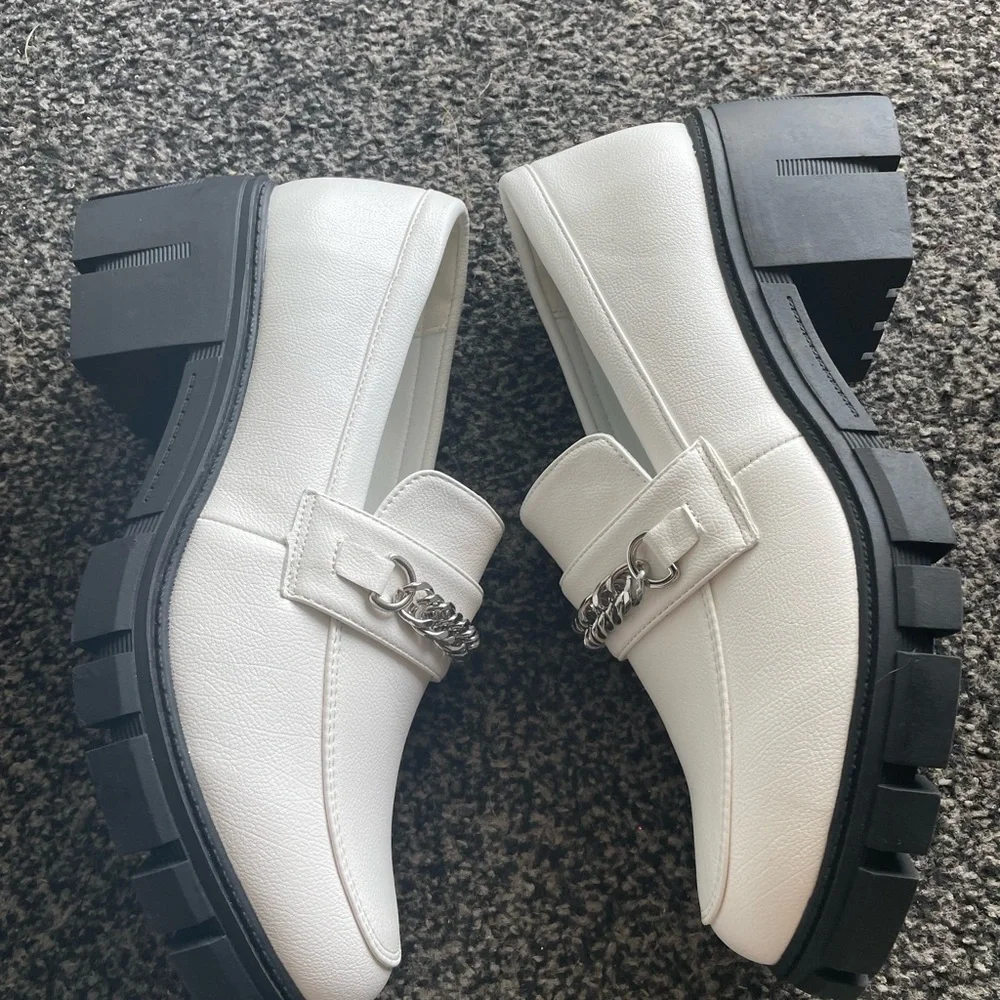 Women's White Loafers‎ for Women - Picture 8 of 12